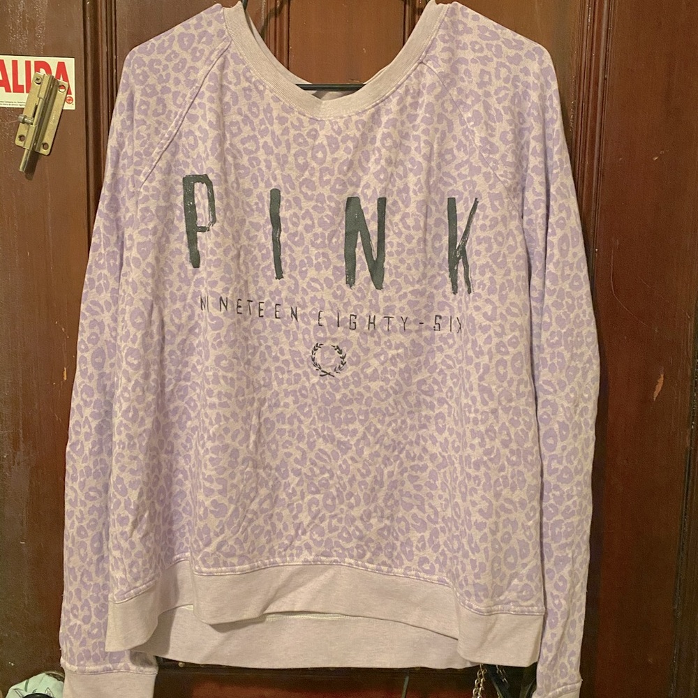 Victoria’s Secret leopard print PINK crew neck